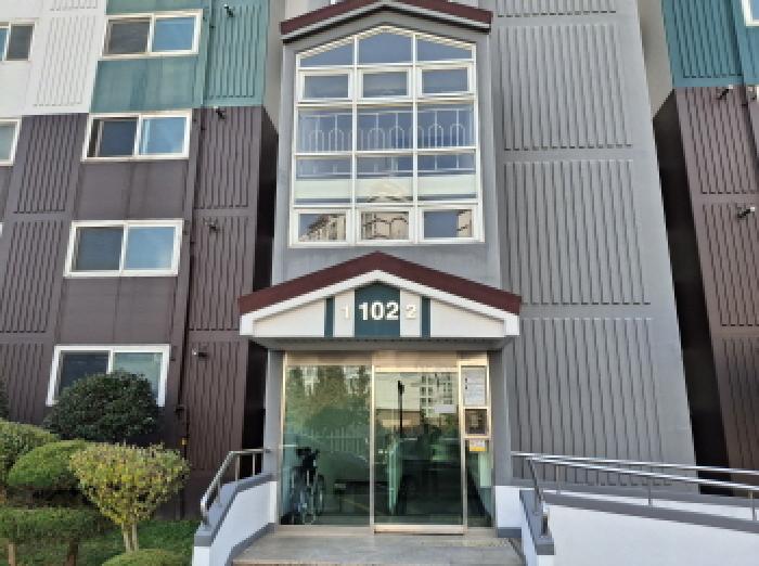 아주로73, 102동 1202호
