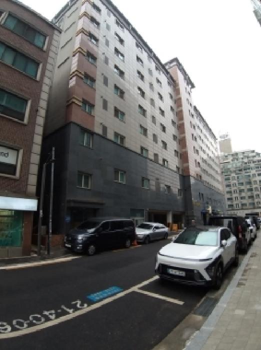 건물 전경
