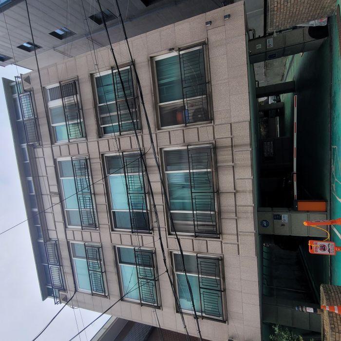 본 건 부동산 전경