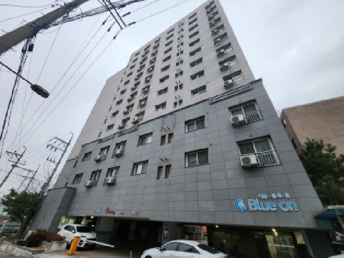 * 본건 목적물 소재 건물 전경