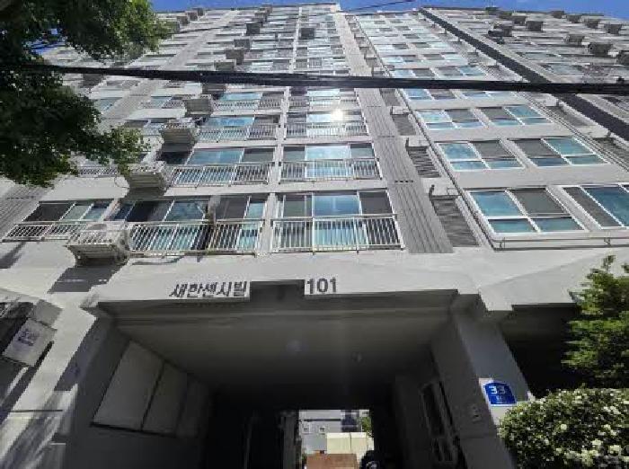 본건 101동 전경