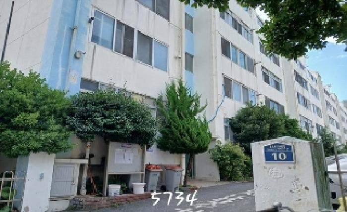 본건 건물 전경