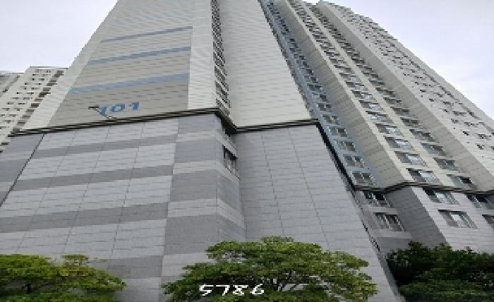 본건 건물 전경