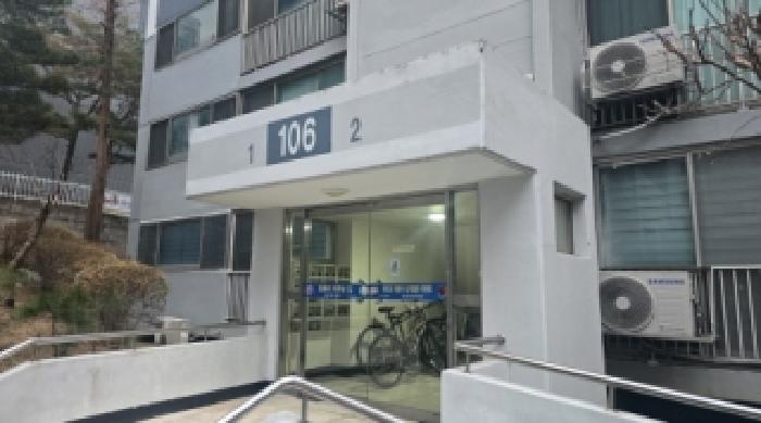 현대아파트 106동 8층802호