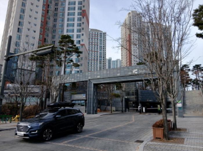 아파트 입구 현황