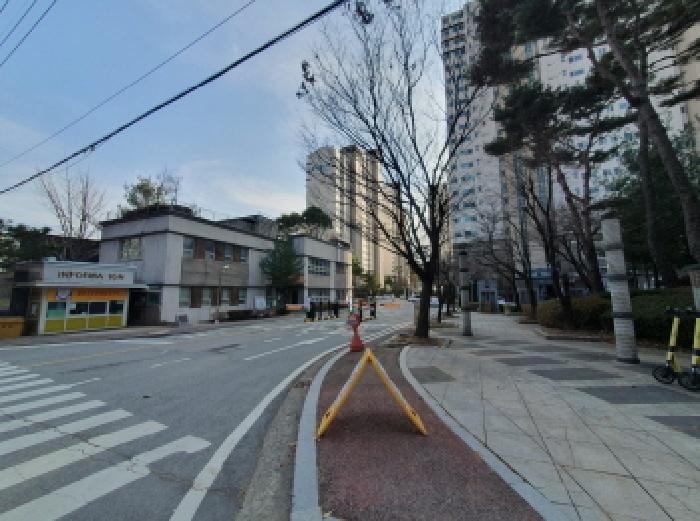 단지 진입로