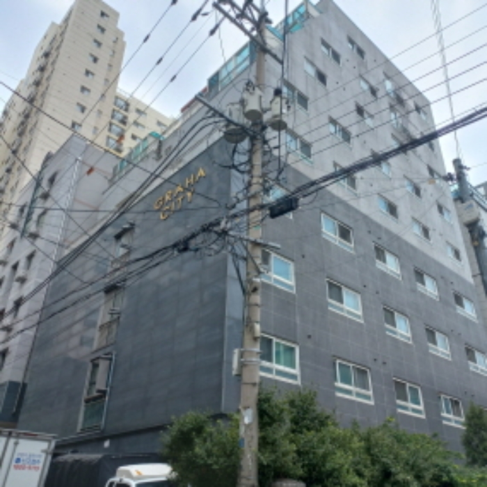 건물 전경