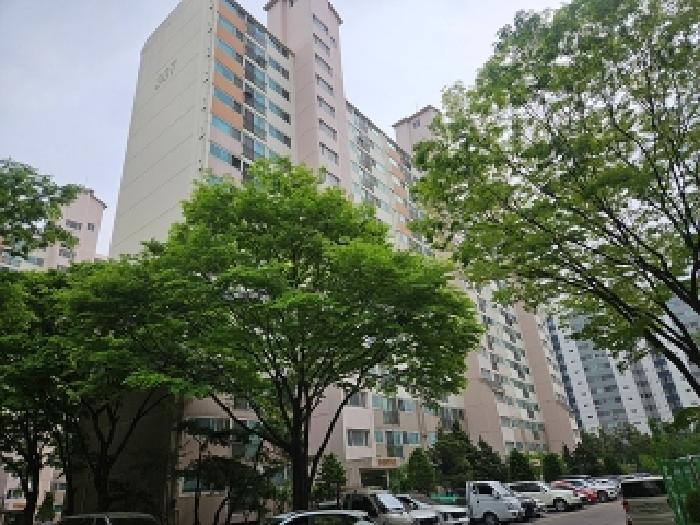 본건 건물 전경 