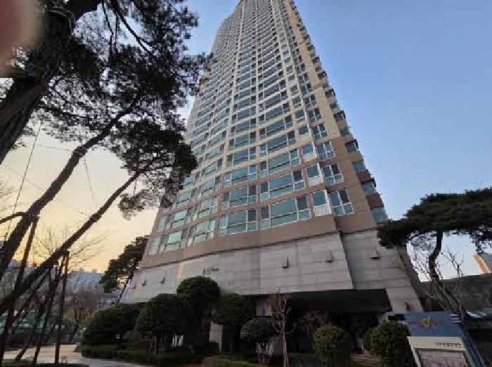 본건 101동 전경