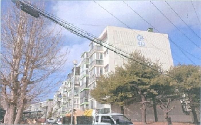 서측에서 촬영