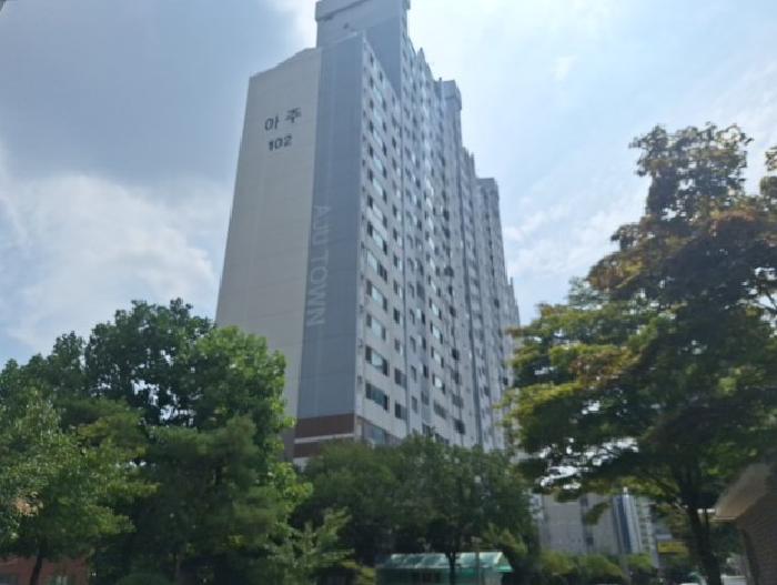 건물 전경