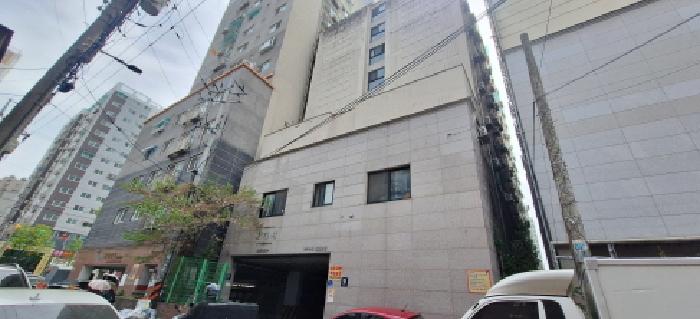 1동 건물 전경