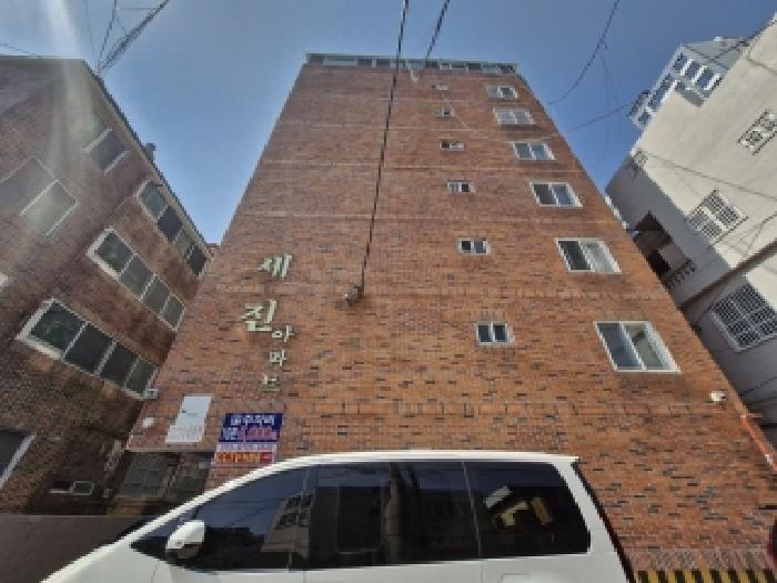 본건 건물 전경
