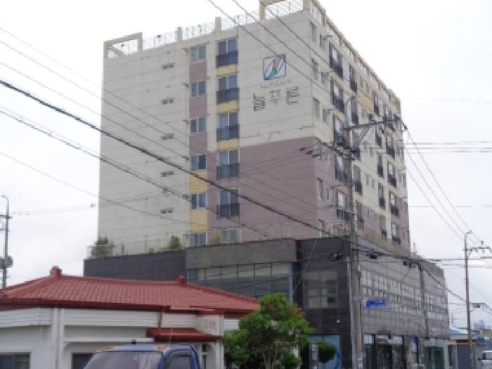 소재지 1.(고산로6길 2, 늘푸른펠리스) 건물 전경