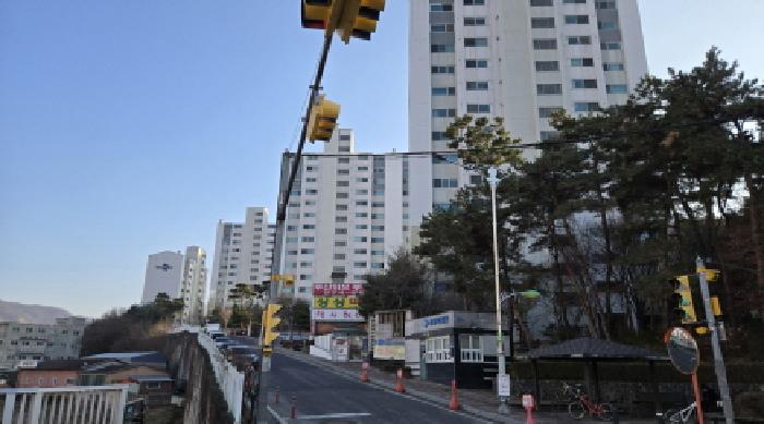 아파트 단지 입구