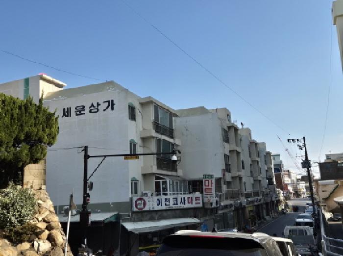 서부동 3층302호