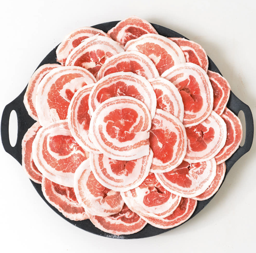 꽃삼겹살 1kg 8,080원