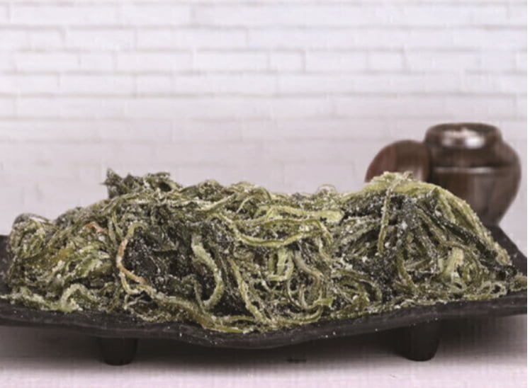 청정 해역 염장미역줄기3kg(장흥산) 최상급 (8370/무료)